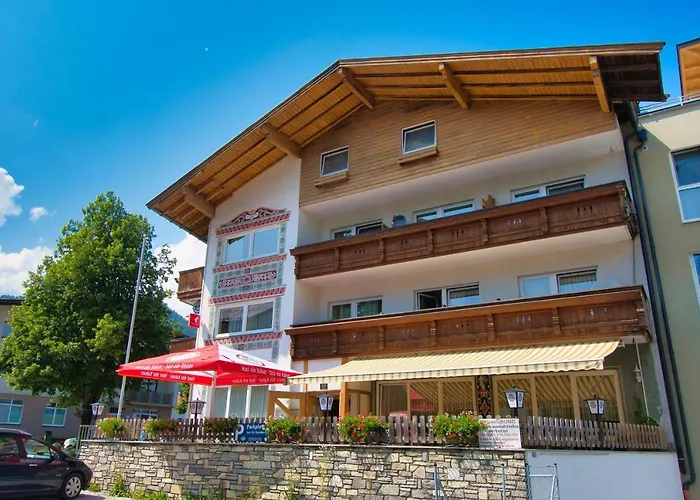 Gasthof Kirchenwirt Hotel Zell photo