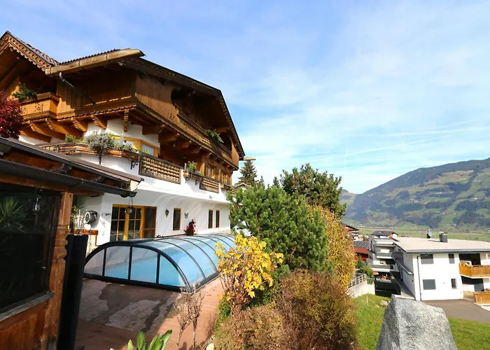 Apartment In Fuegen Near Ski Resort képek