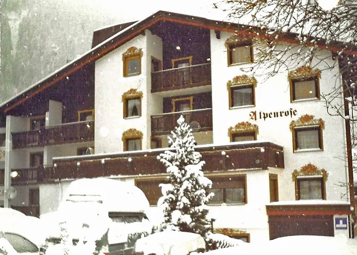 Hotel Garni Alpenrose Ischgl foto