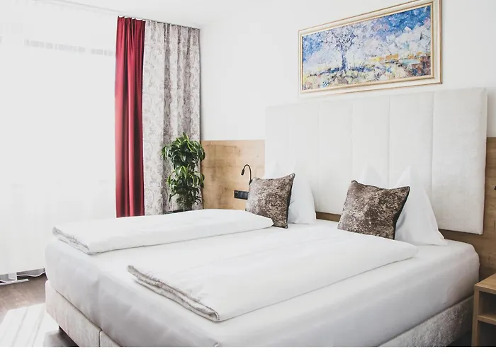 Hotel Goldene Gams Kematen in Tirol foto