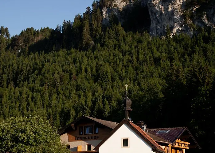 Der Tannenhof Hotel Reutte photo