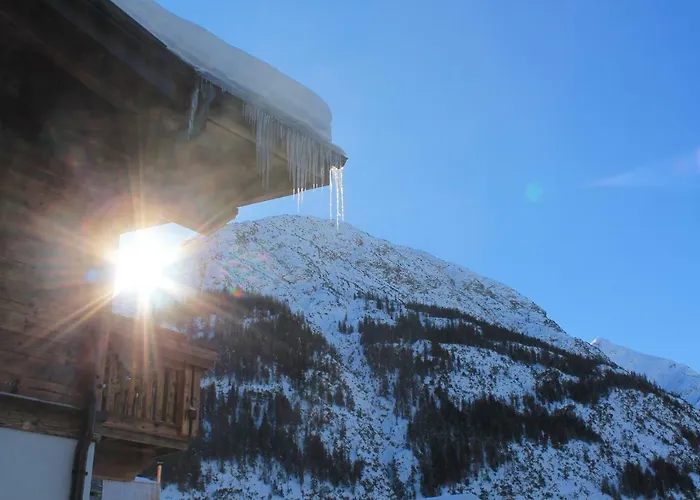 Villa Alpin Holzgau fotoğrafı